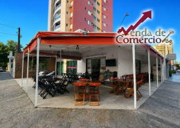 Restaurante deixando 14,5 mil de lucro